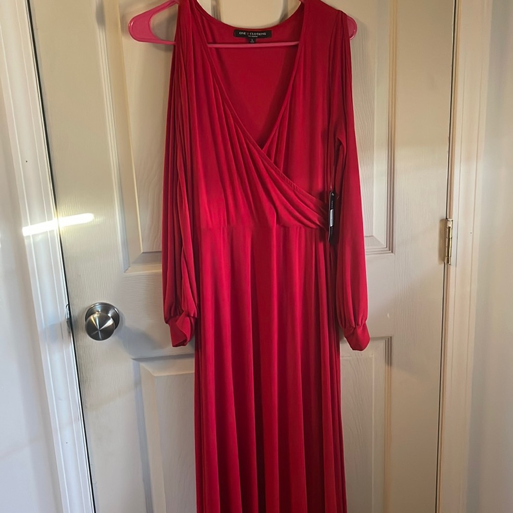 Red Slit Sleeve Maxi Dress